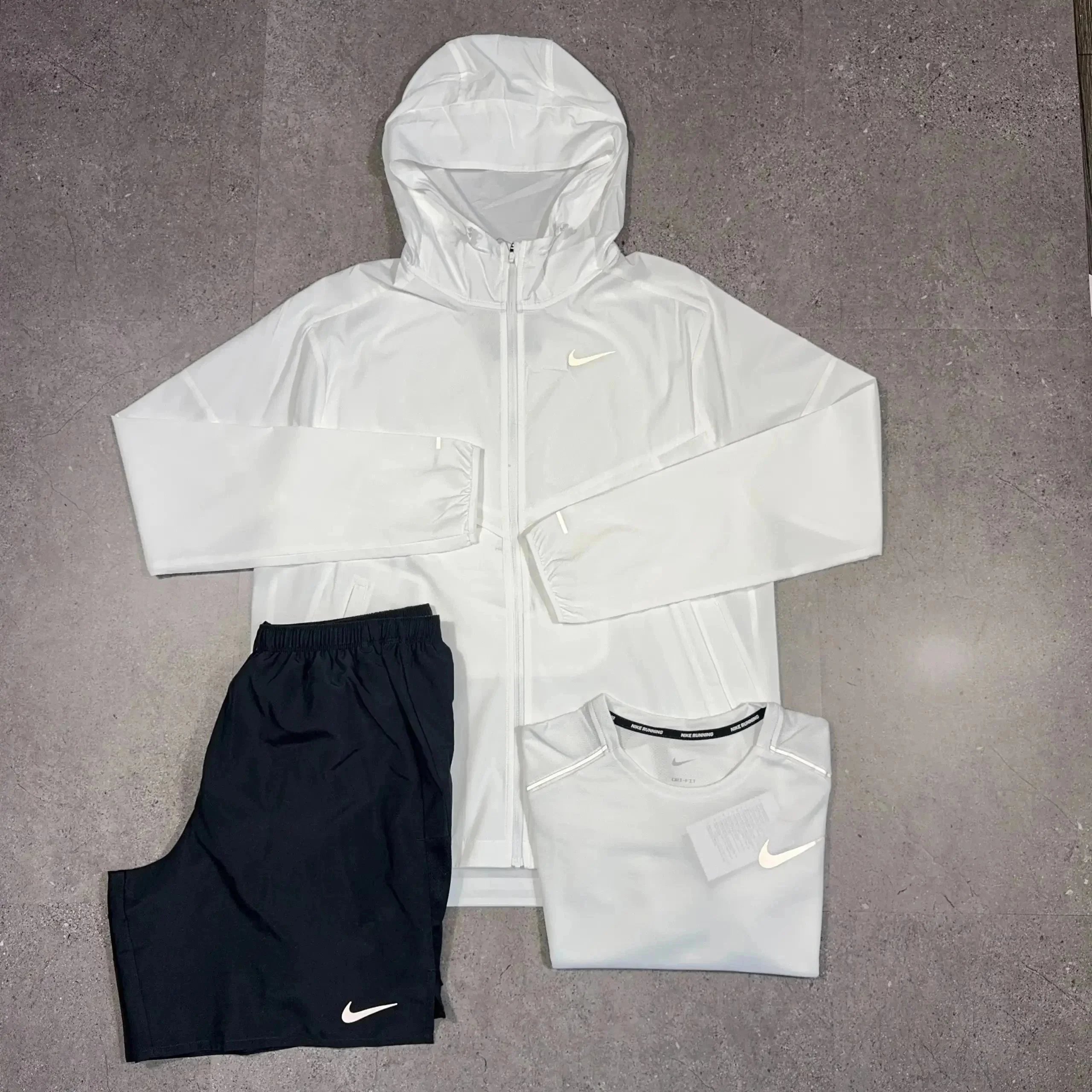 NIKE(短裤版三件套)-L281 NIKE(短裤版三件套)-L281