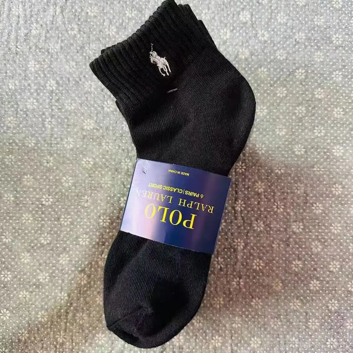 Six pairs of black mid-calf socks04 Six pairs of black mid-calf socks04