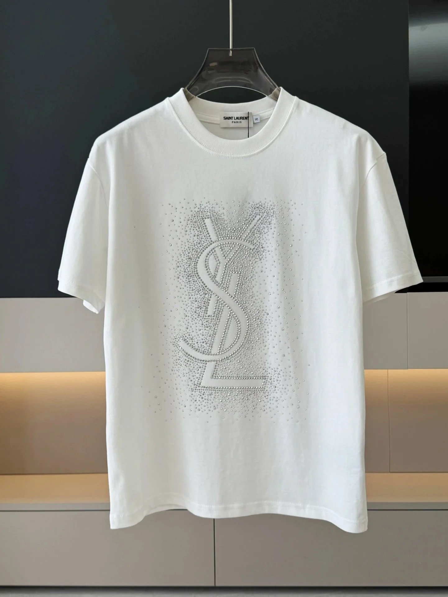 SN201白色