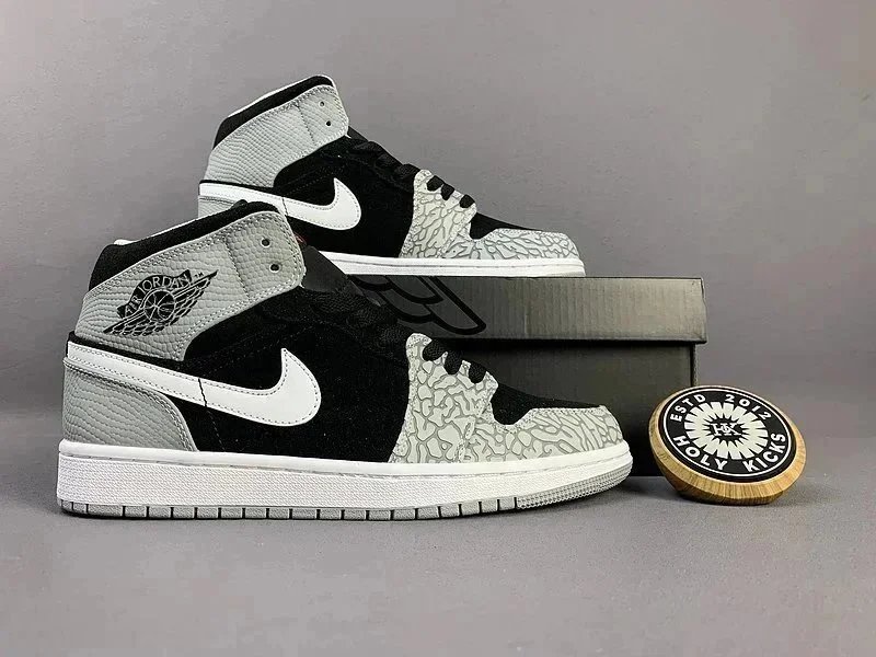 06 06