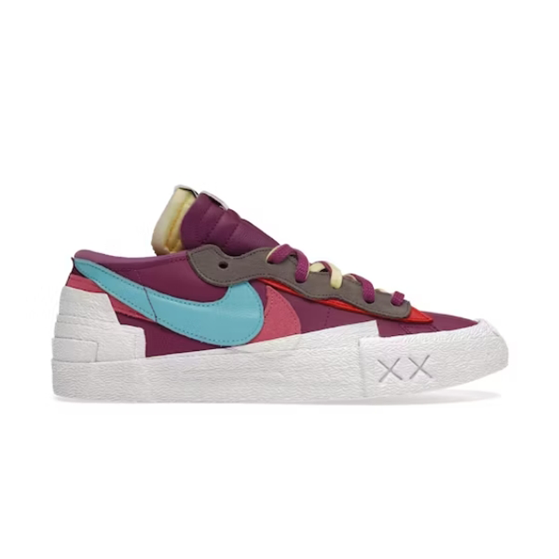 sacai KAWS Purple Dusk DM7901-500
