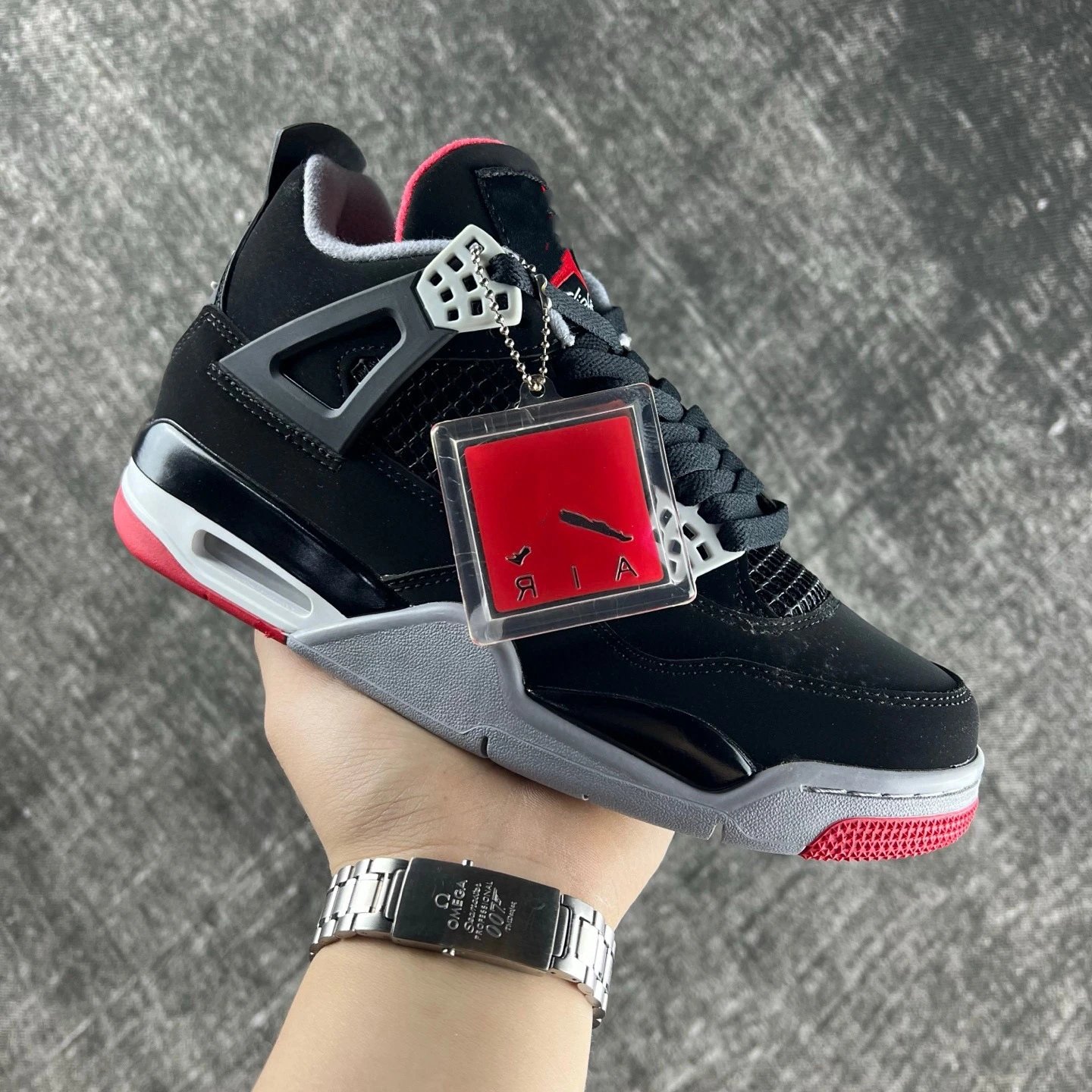 aj4外贸款-公牛