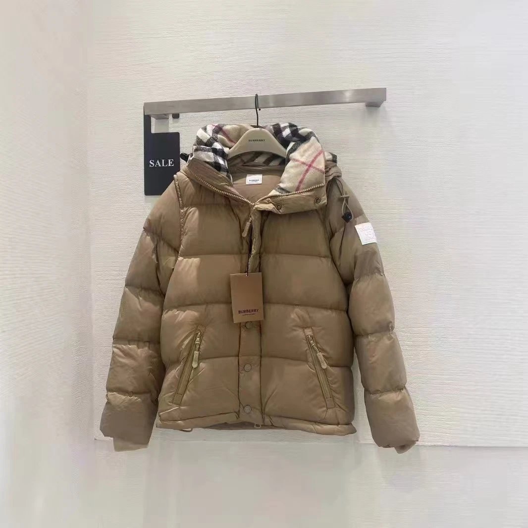 卡其色 可脱卸（白鸭绒含量85%）