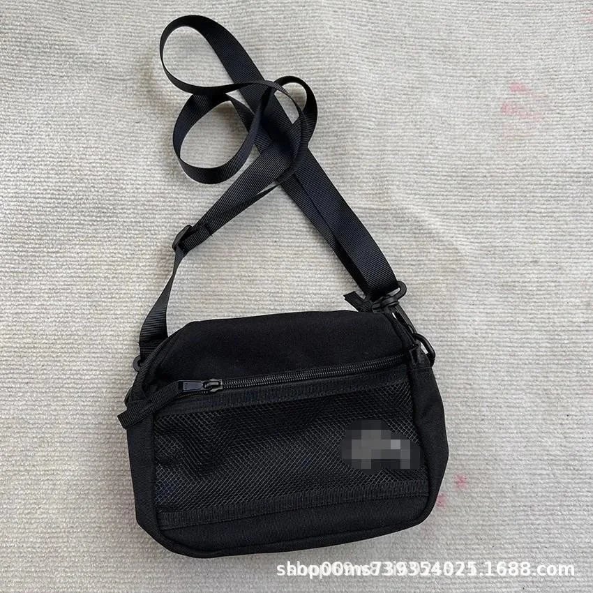 lmq西图 斜挎黑色 lmq西图 斜挎黑色