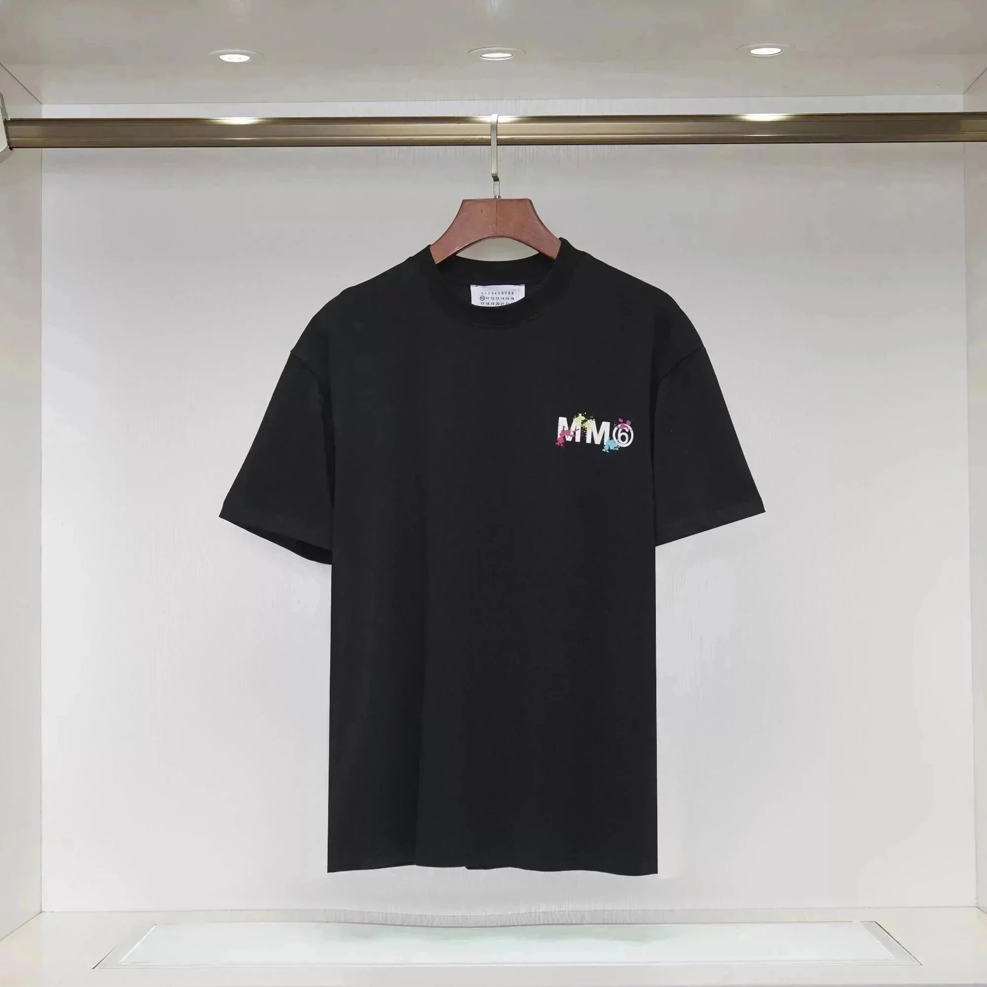黑色字母简约005
