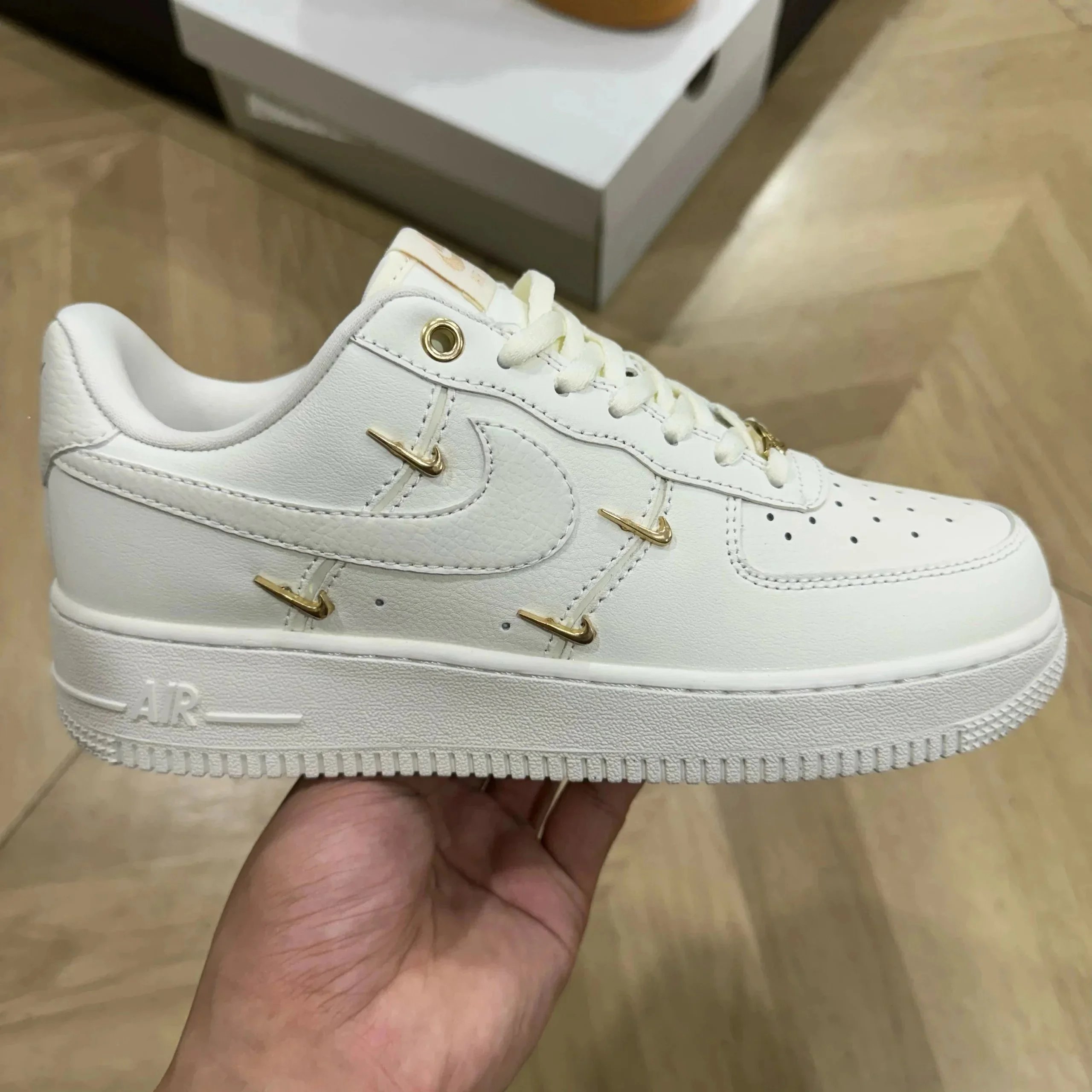 白金四钩