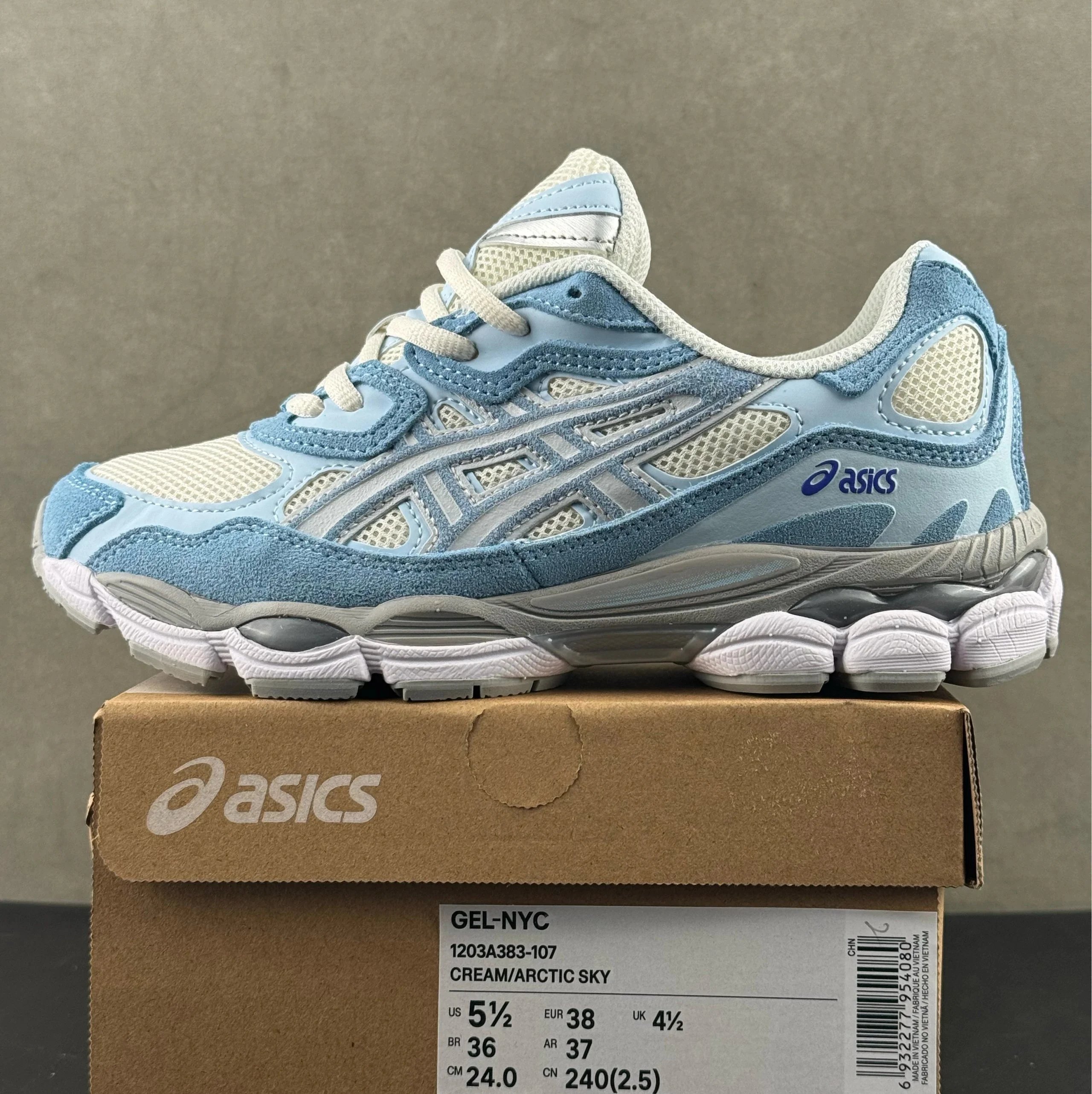 1203A383-107