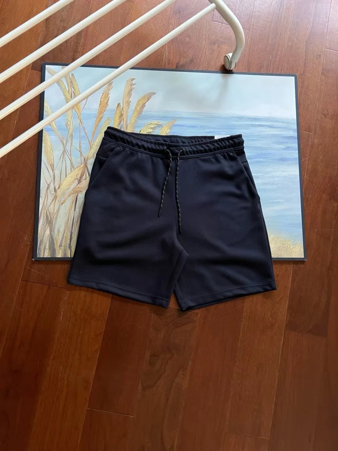 藏青色