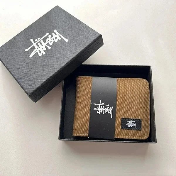 Xitu short wallet, brown color, comes with a box.