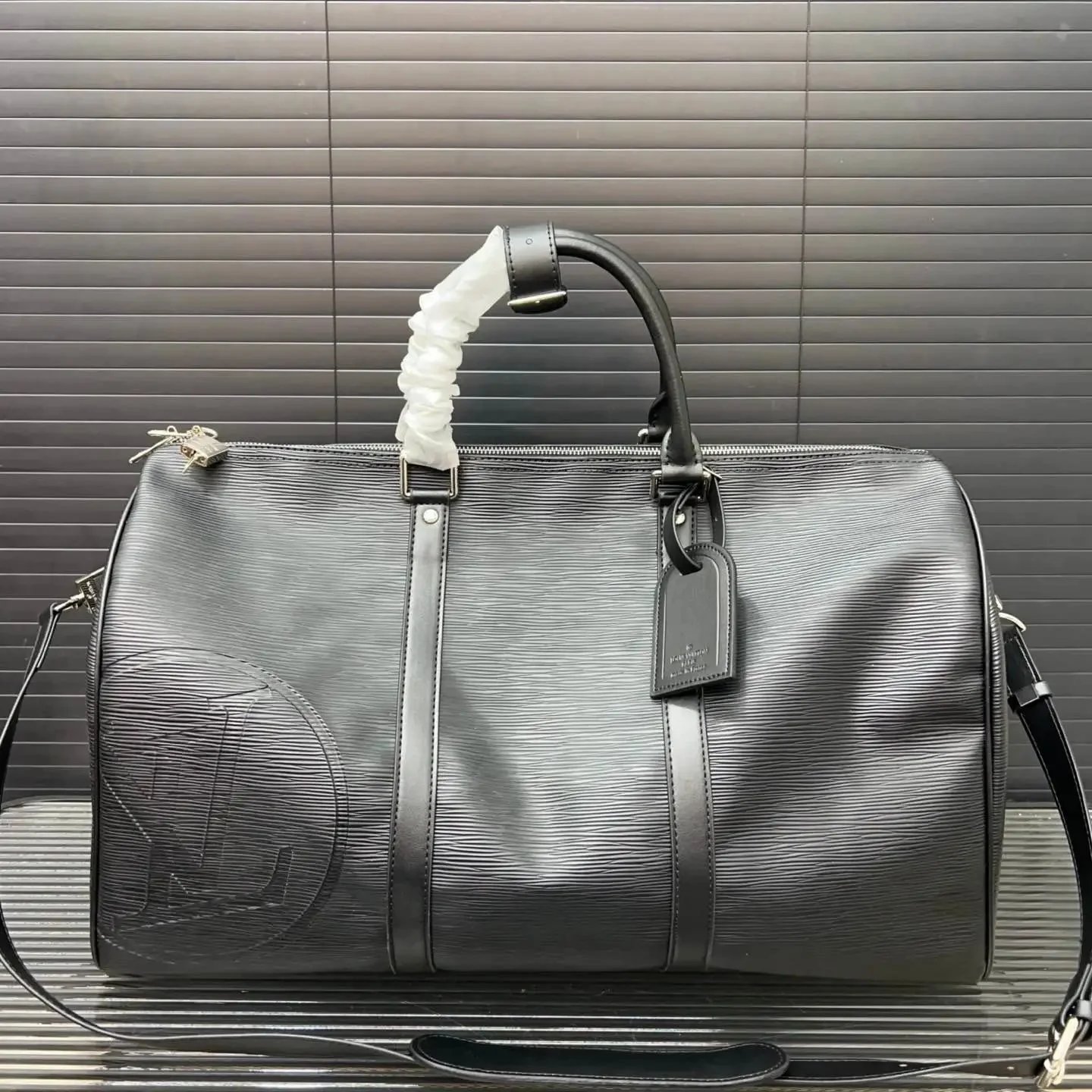 9 9