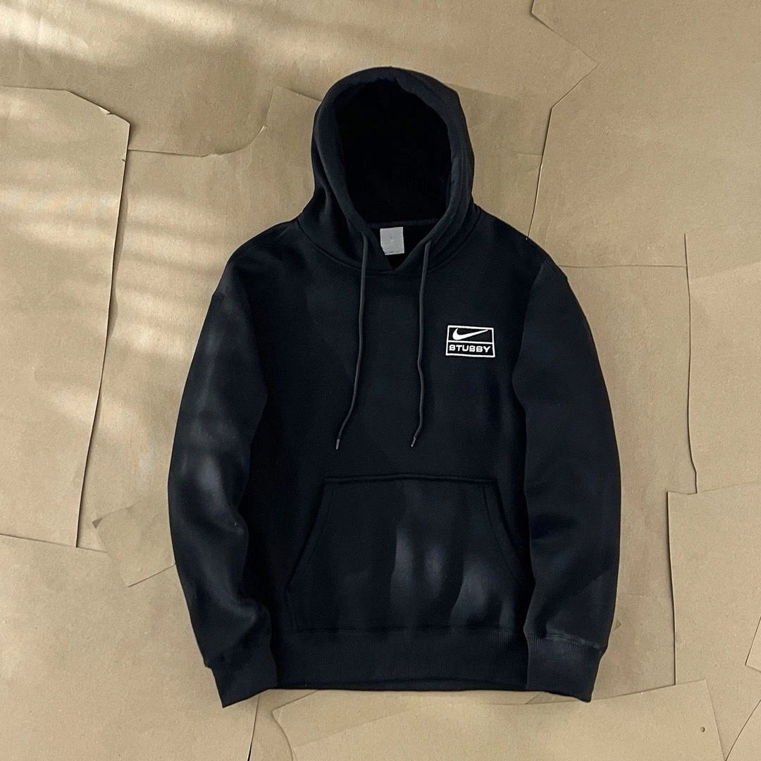 9 9