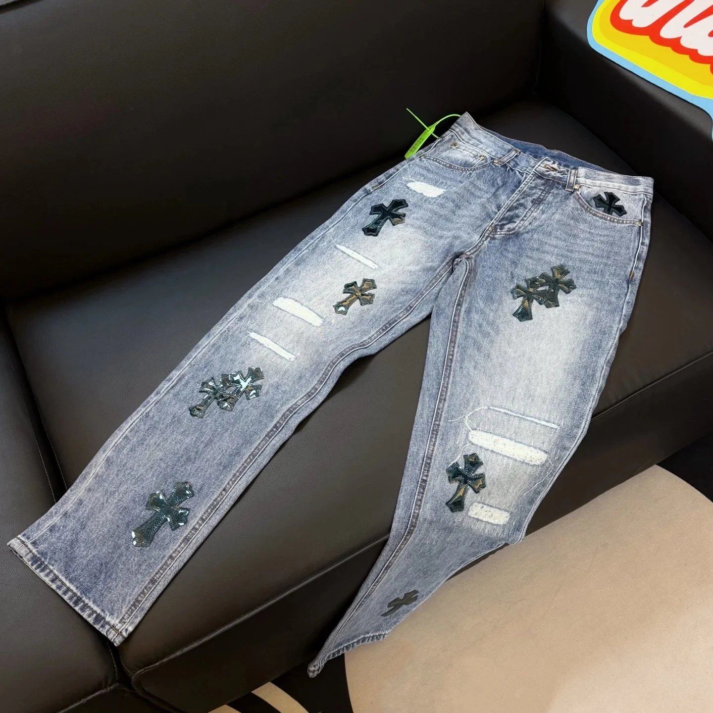 6 6