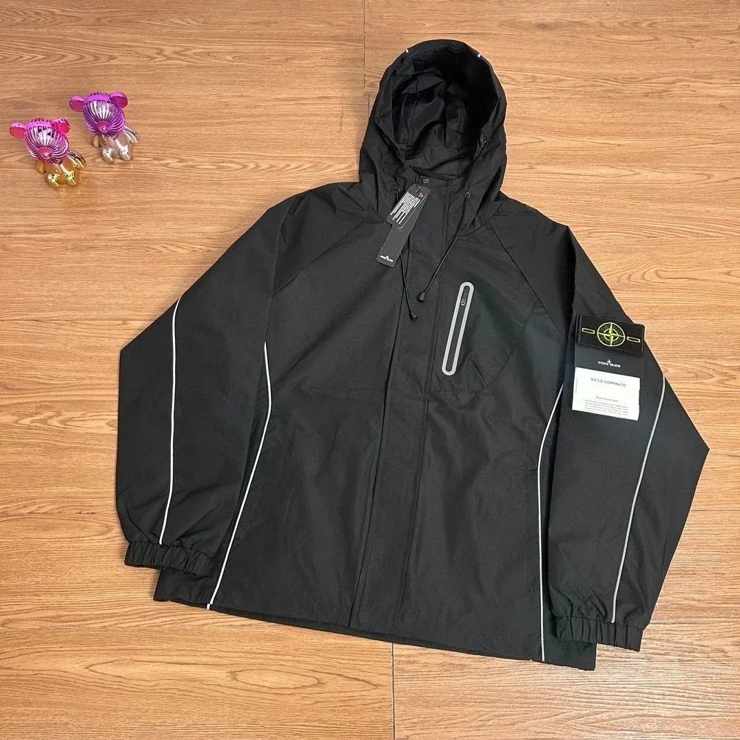 9 9
