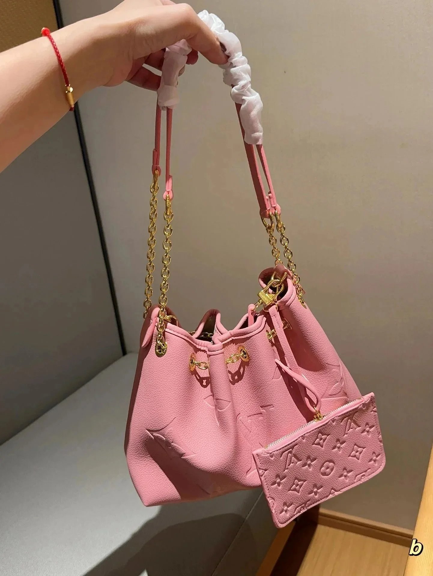 050301006-粉色(Size:28×20×11cm) 050301006-粉色(Size:28×20×11cm)
