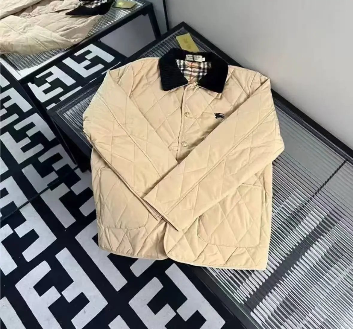 Burberry down jacket2 Burberry down jacket2