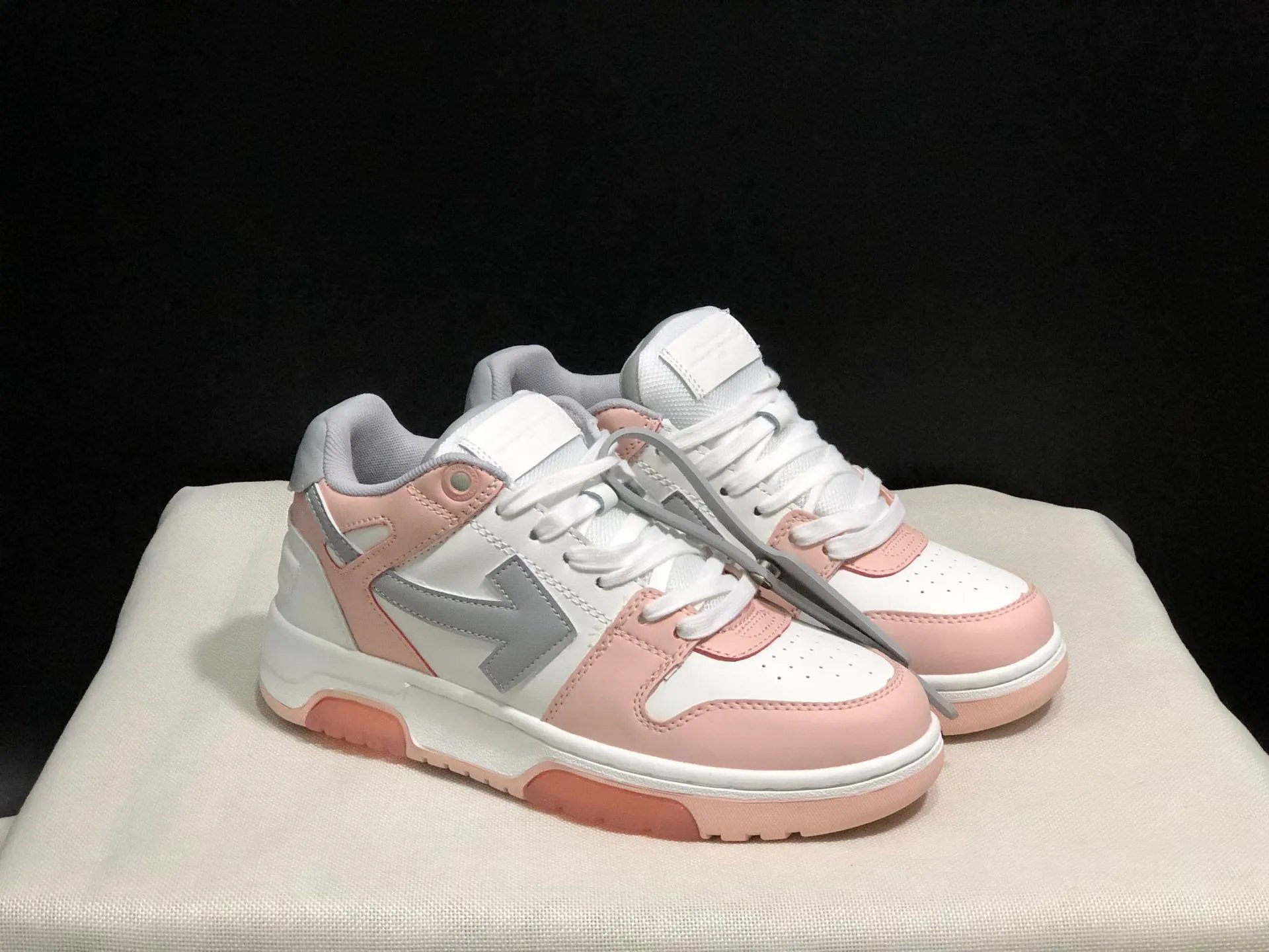 15 15