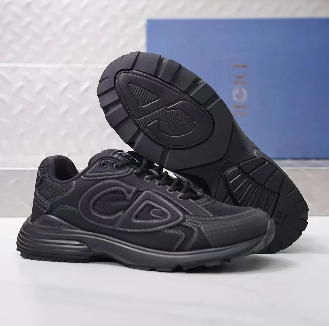 01 01