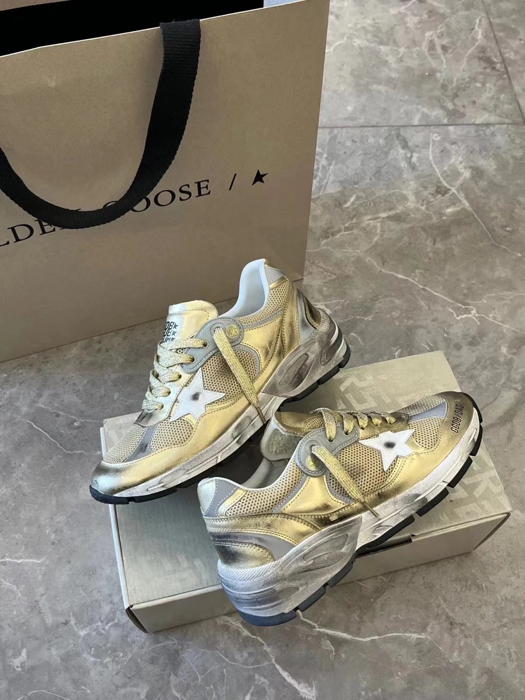 22 22