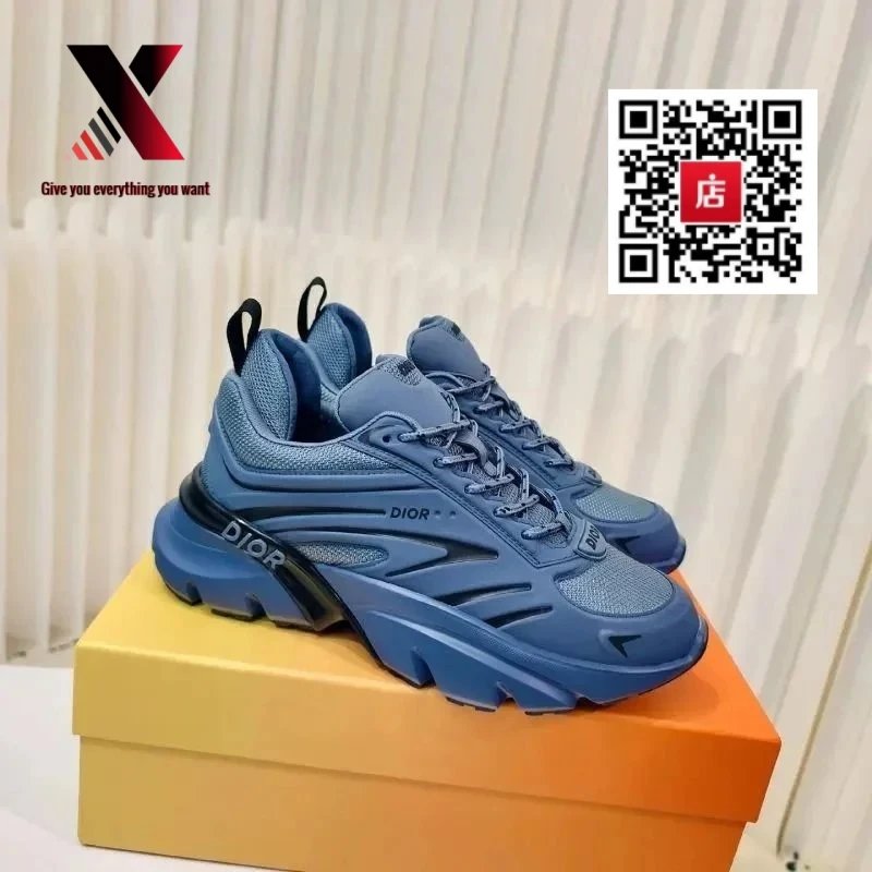 9 9