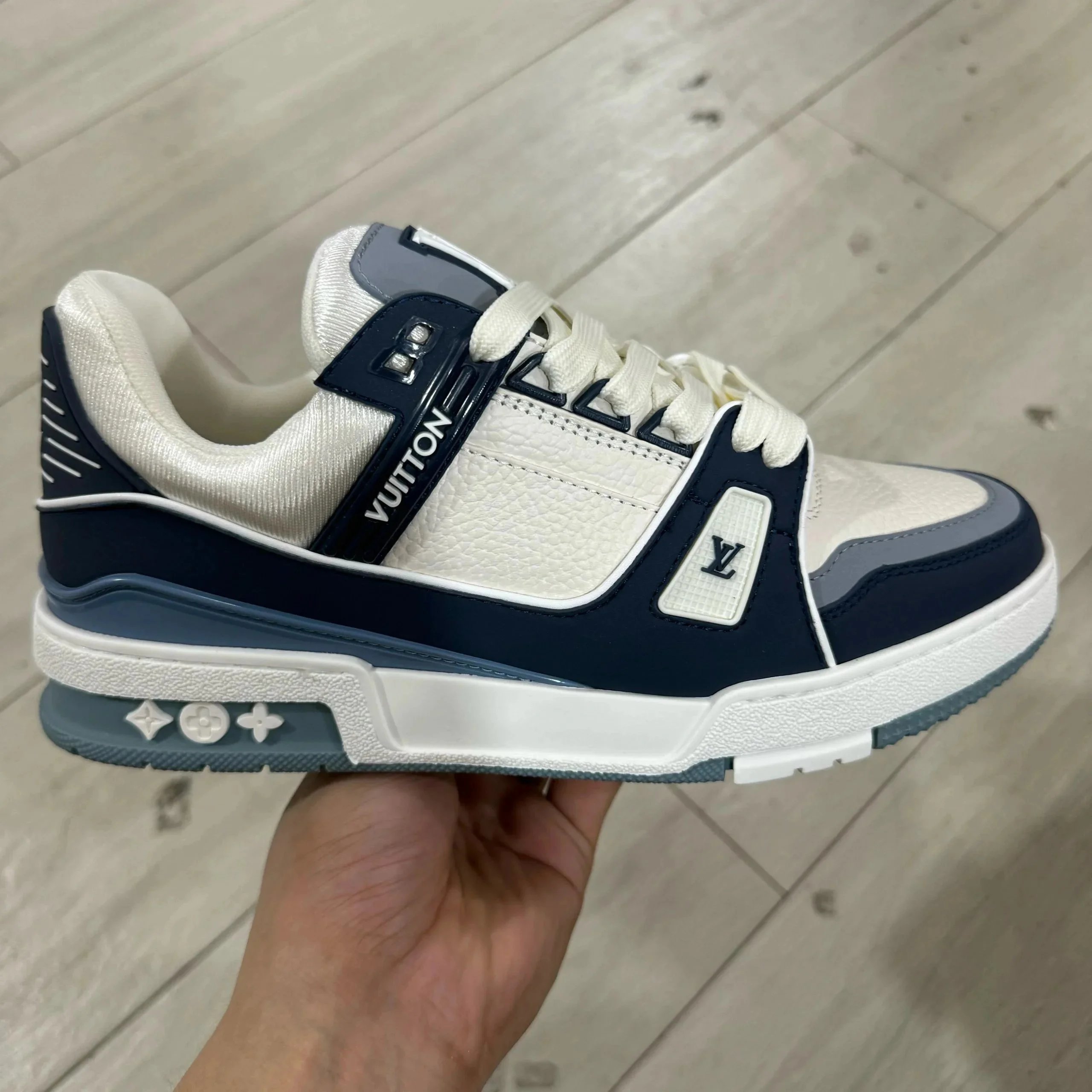 蓝白 蓝白