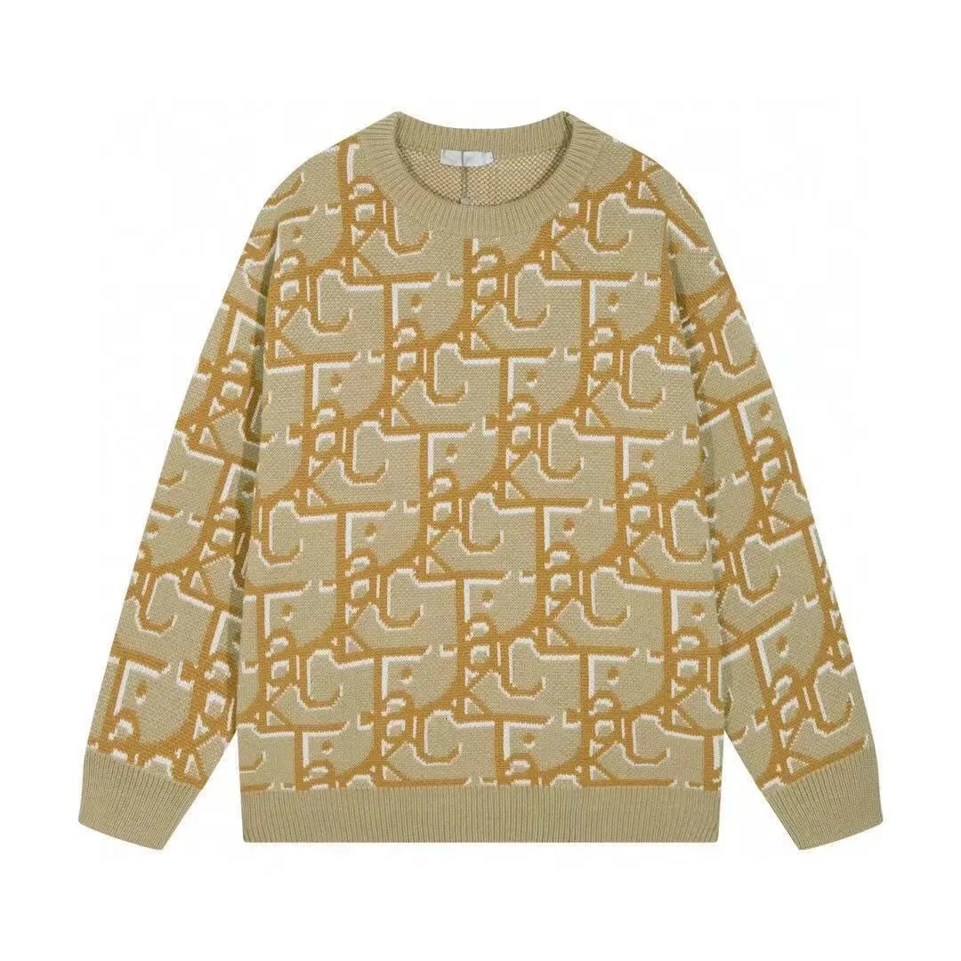 01 01