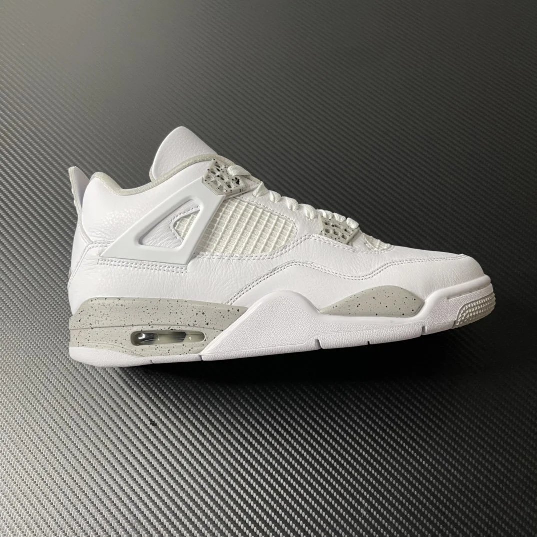 PB特价 AJ4 奥利奥 CT8527-100(36-39) PB特价 AJ4 奥利奥 CT8527-100(36-39)