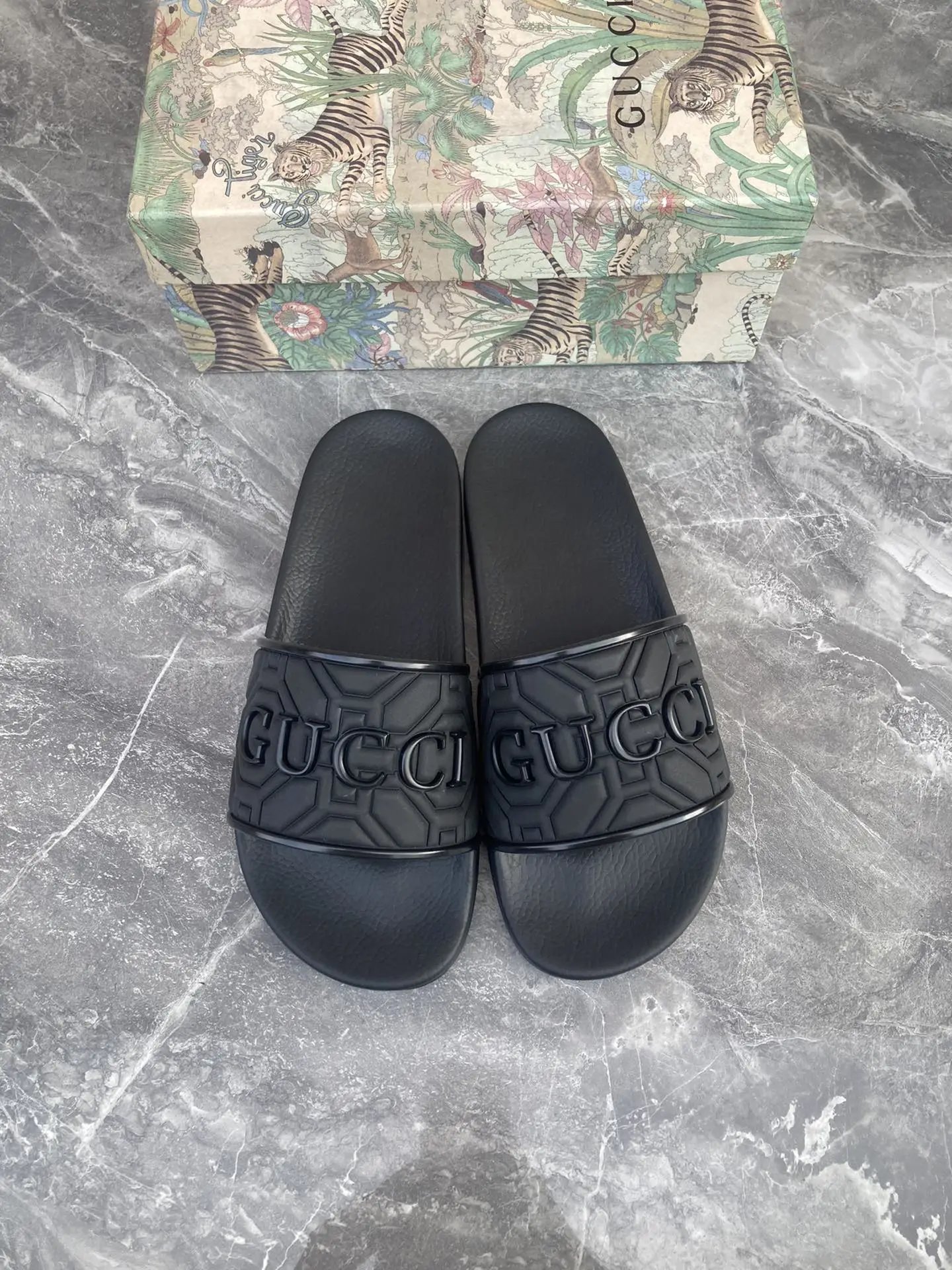 7 7
