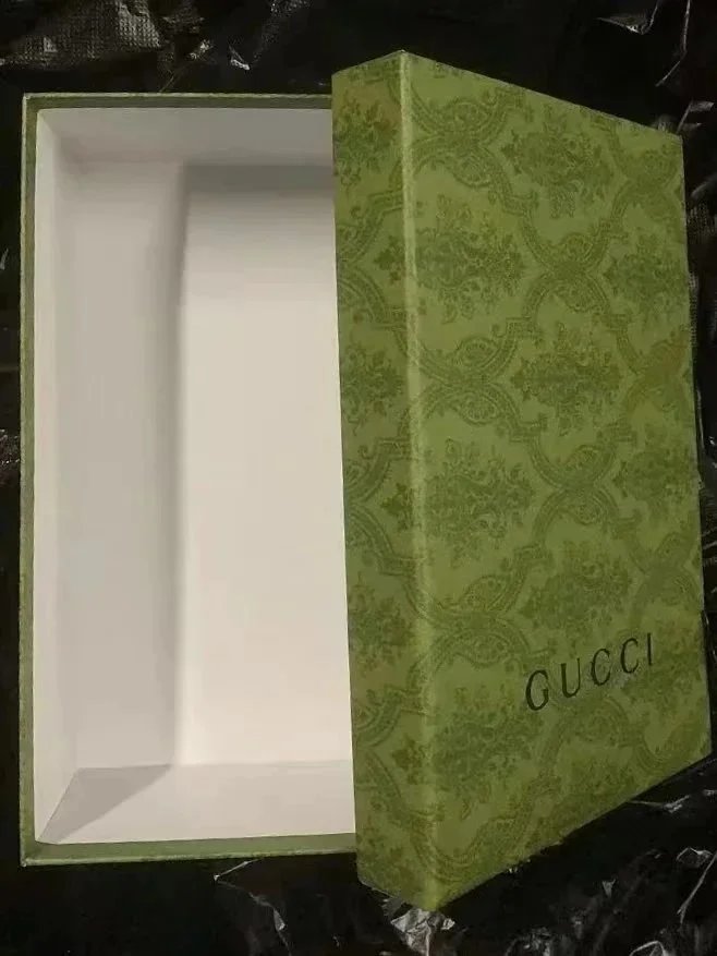 *G礼盒*(运输过程易损,一经售出,概不退换) *G礼盒*(运输过程易损,一经售出,概不退换)