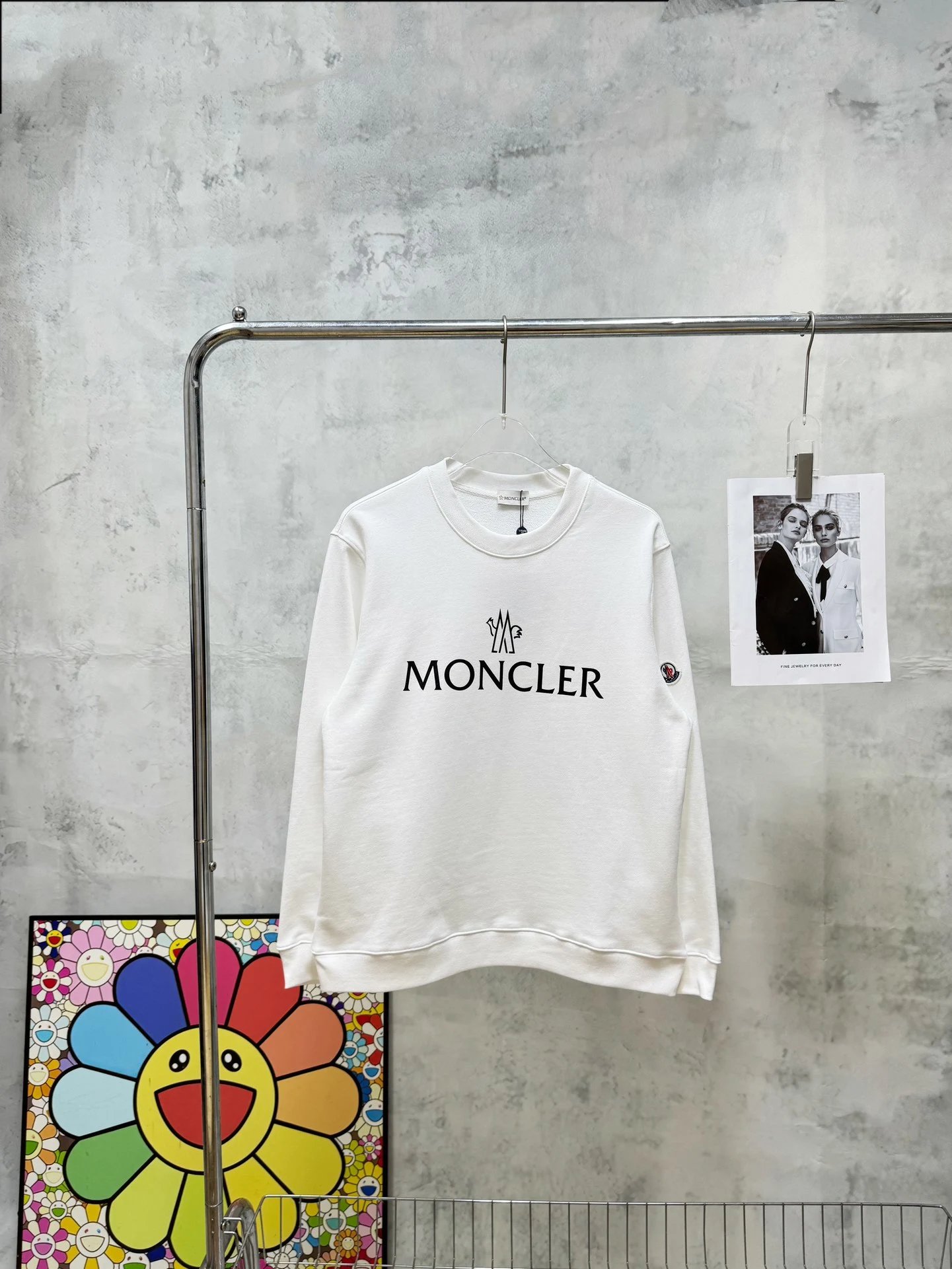 mon-29 mon-29