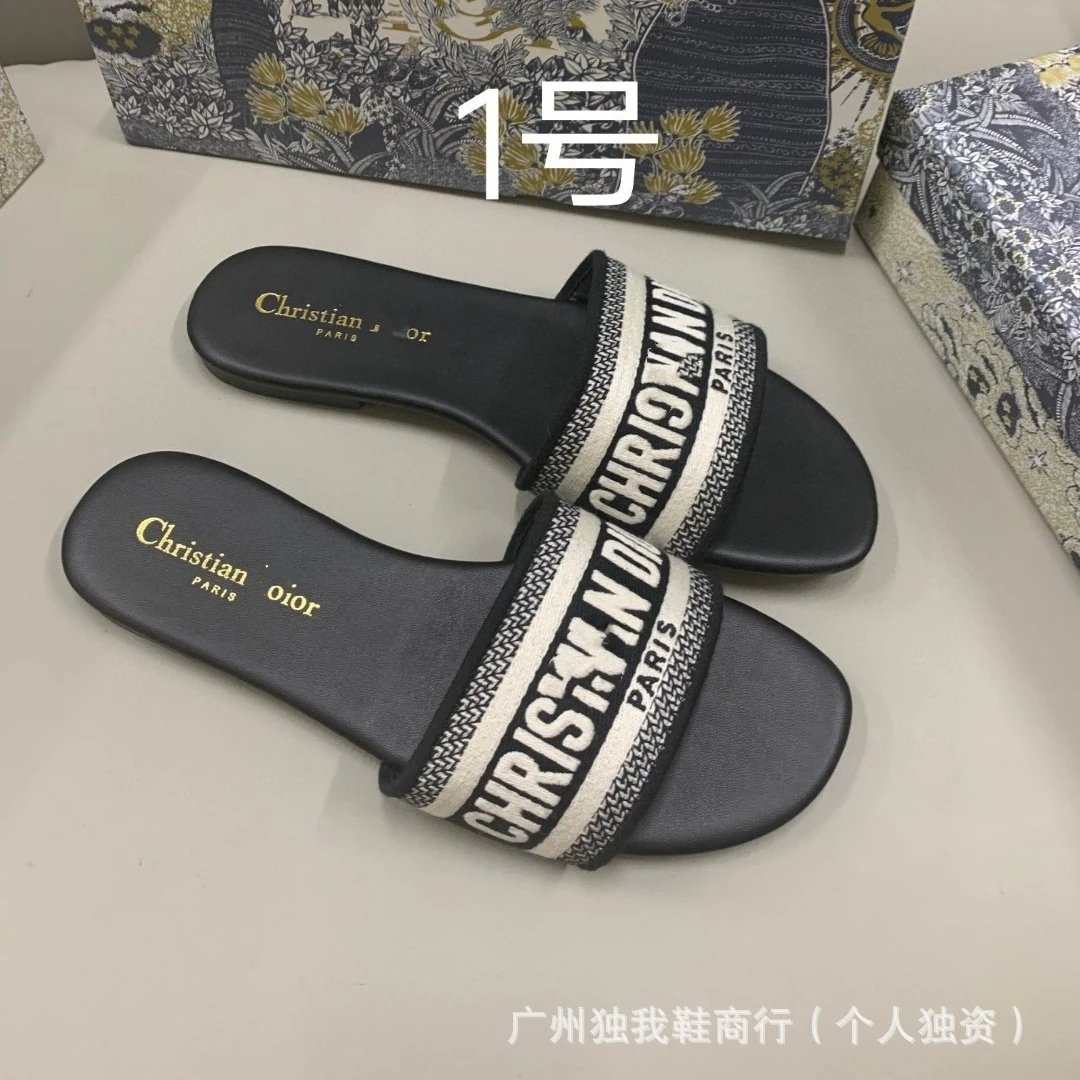颜色1 颜色1