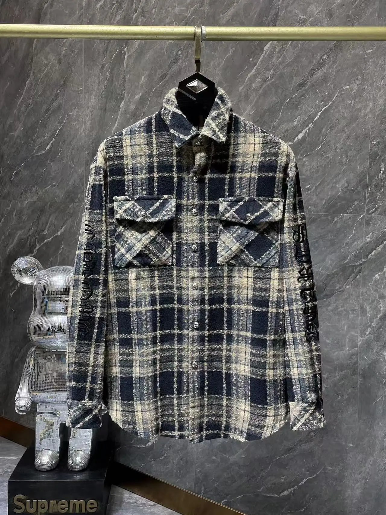 35 35