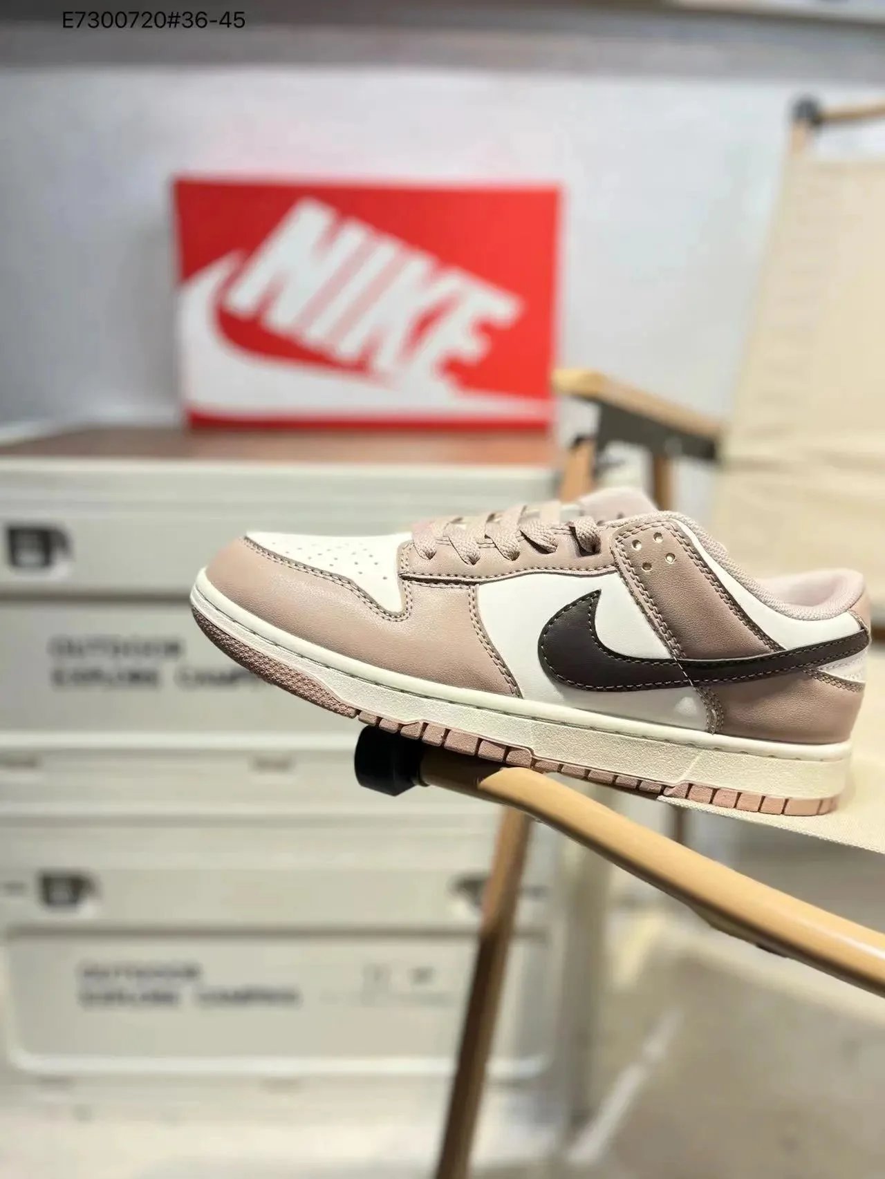 6 6