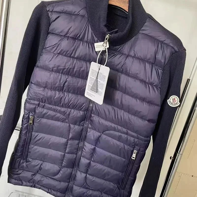 Moncler藏蓝色 Moncler藏蓝色