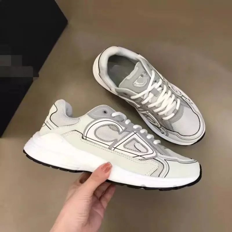 24 杏色 24 杏色