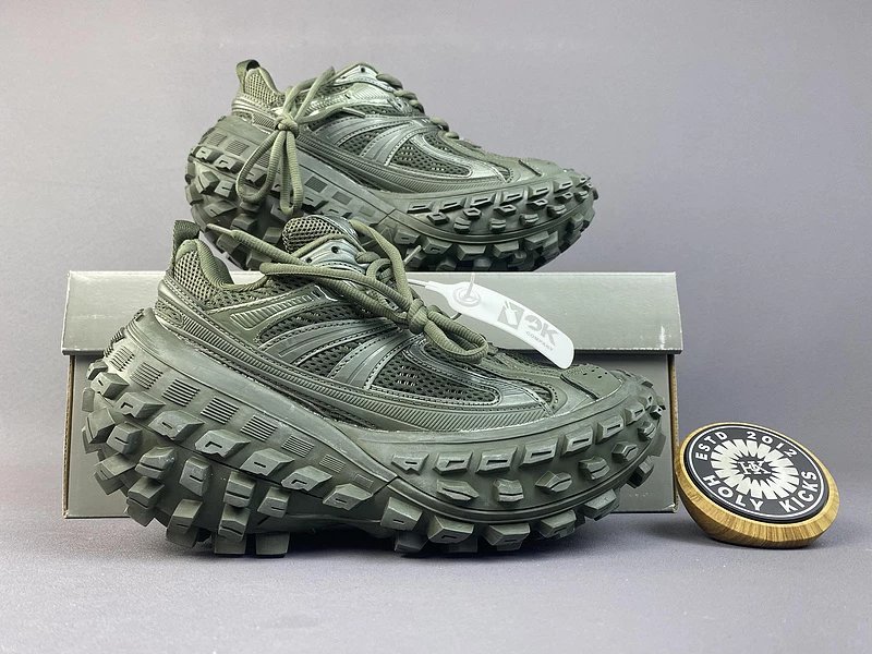 03 03