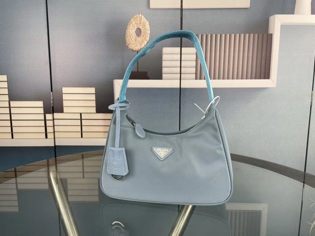 25 25