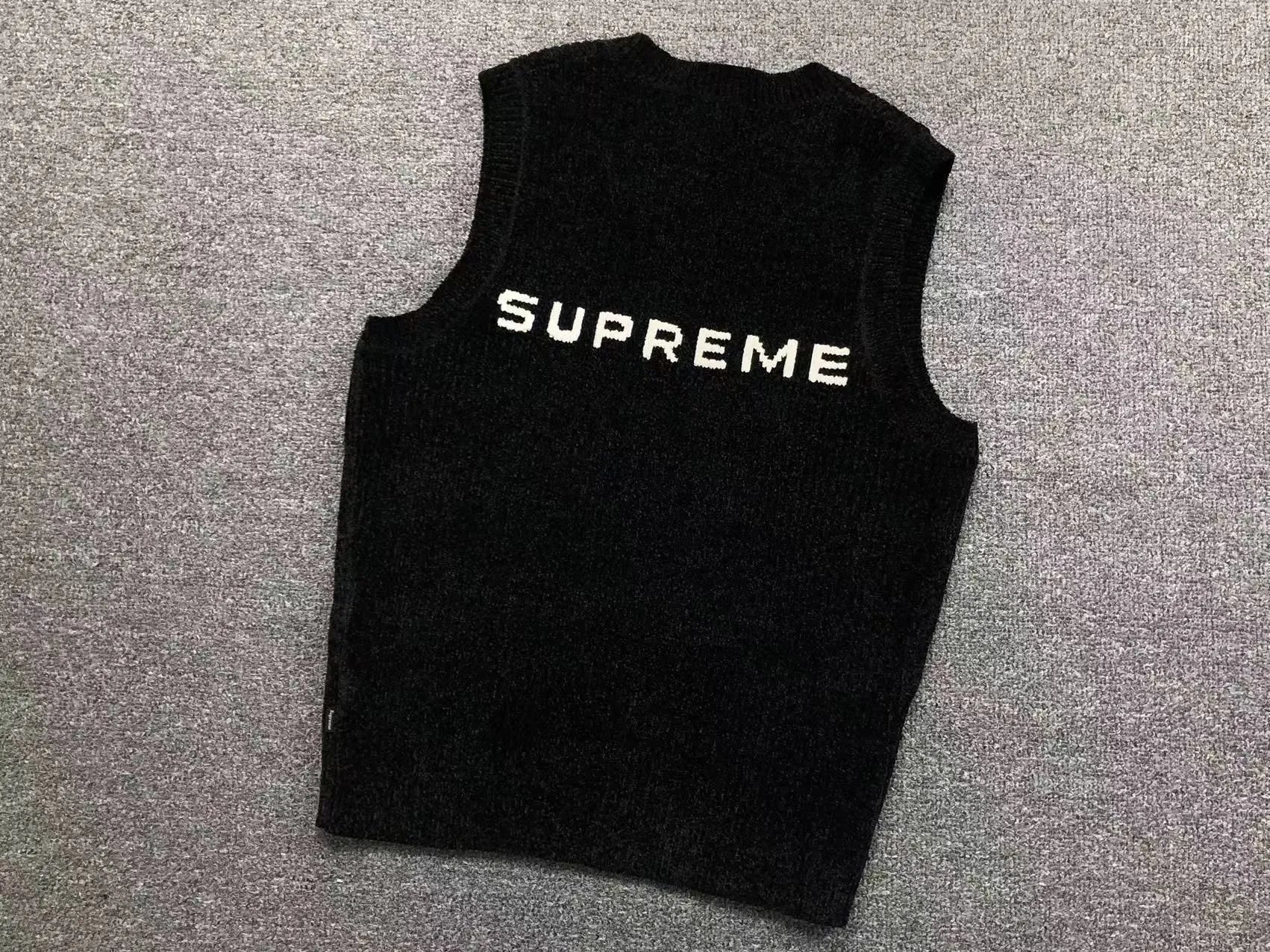 M003#雪尼尔V领毛线背心黑色 M003#雪尼尔V领毛线背心黑色