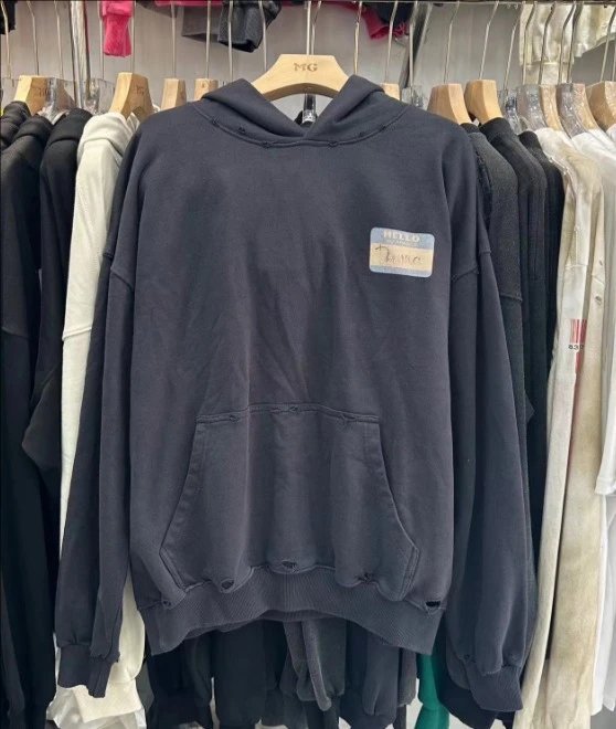 25 25
