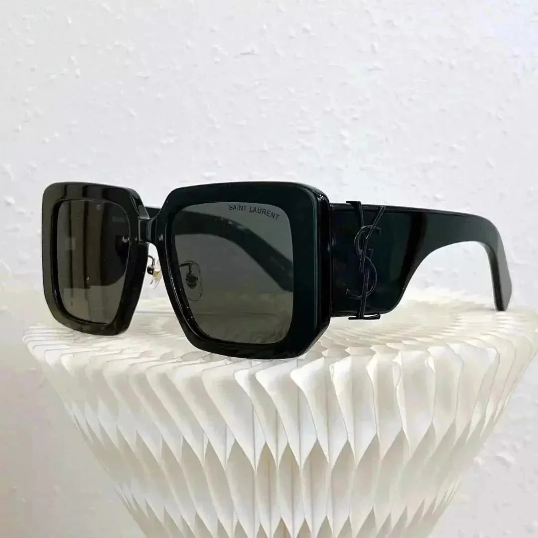16黑色006 16黑色006