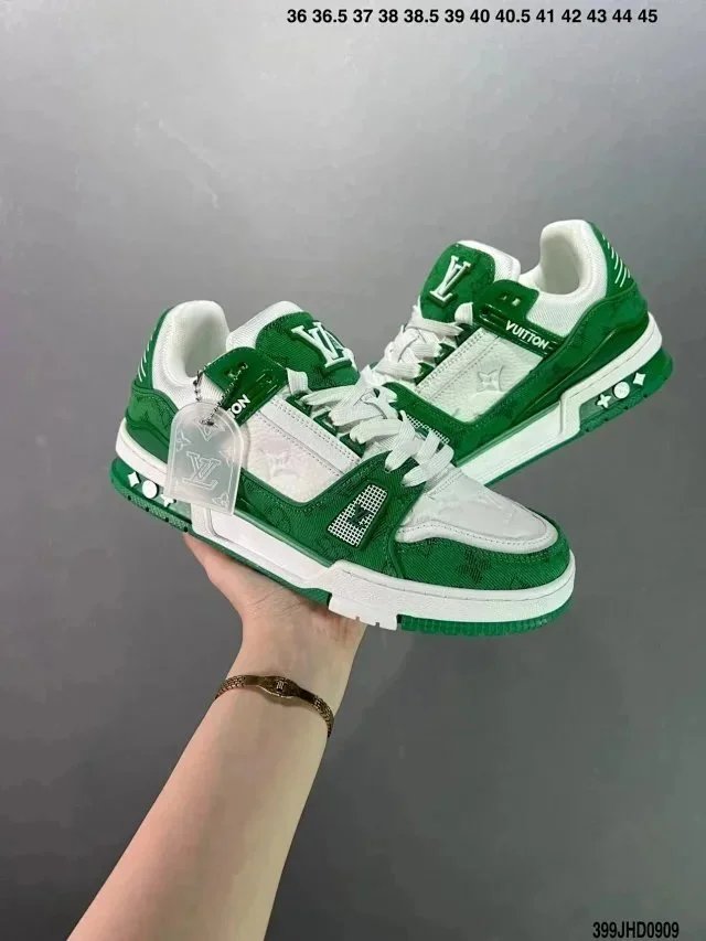 18 18