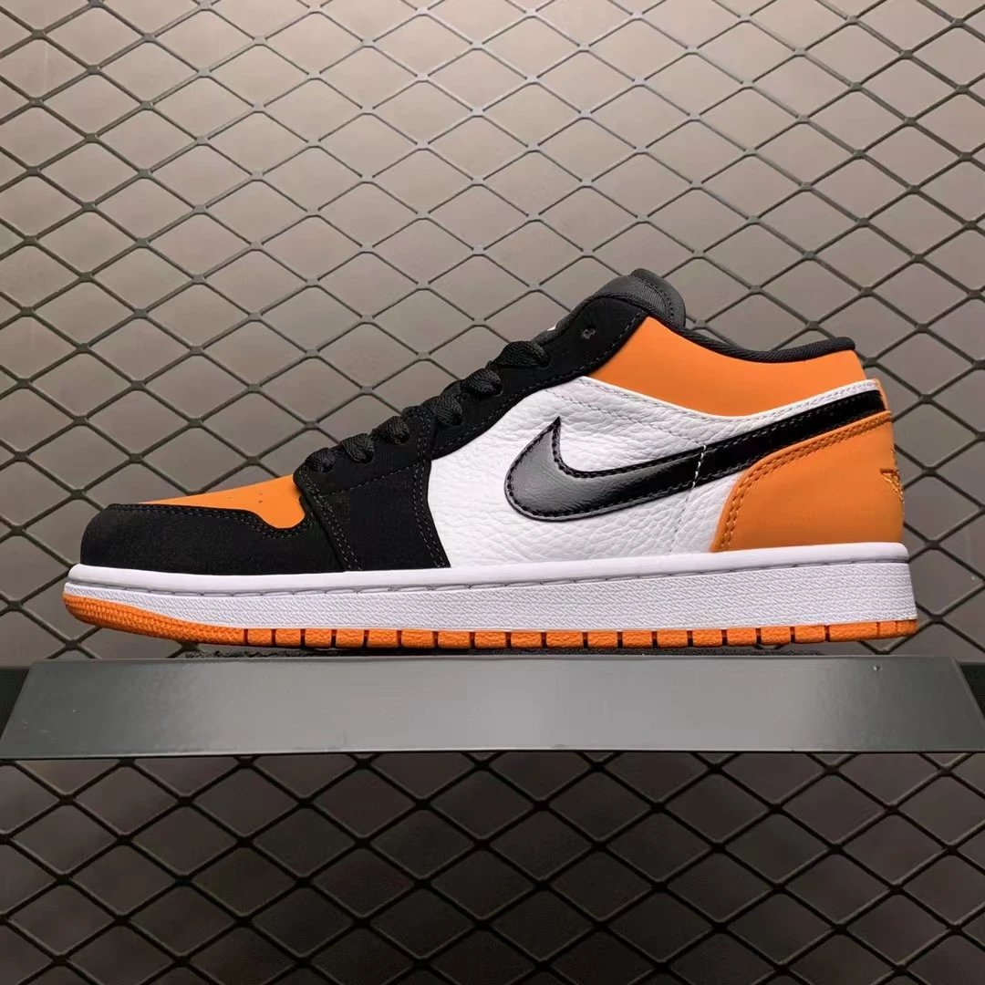8 8