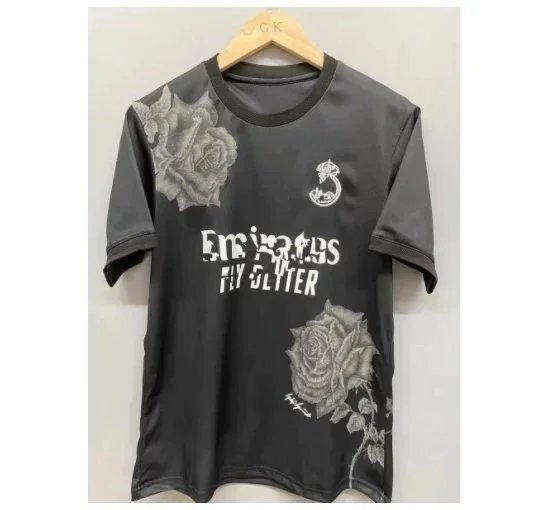 黑灰色 黑灰色