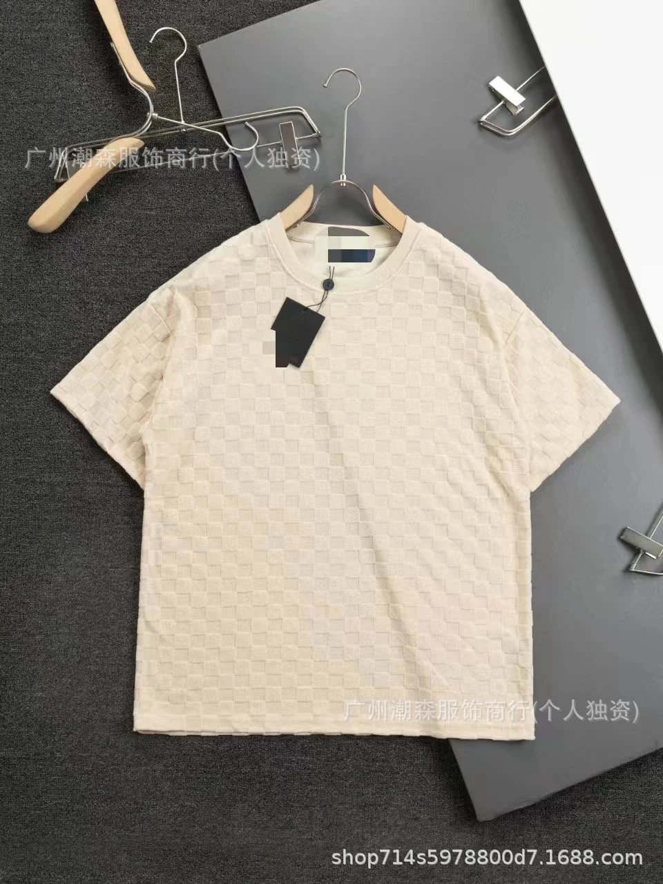 04卡其色 04卡其色