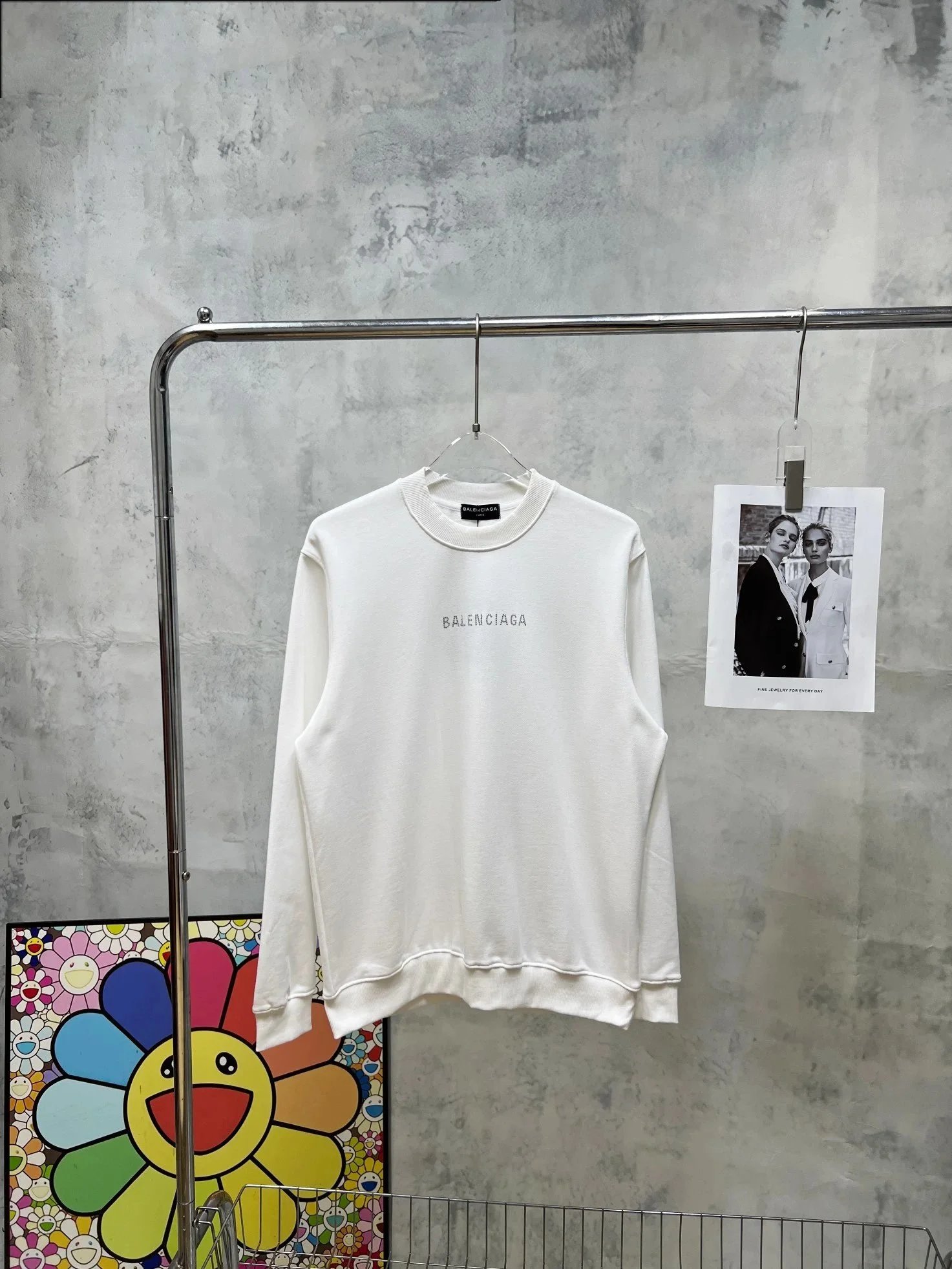 47 47