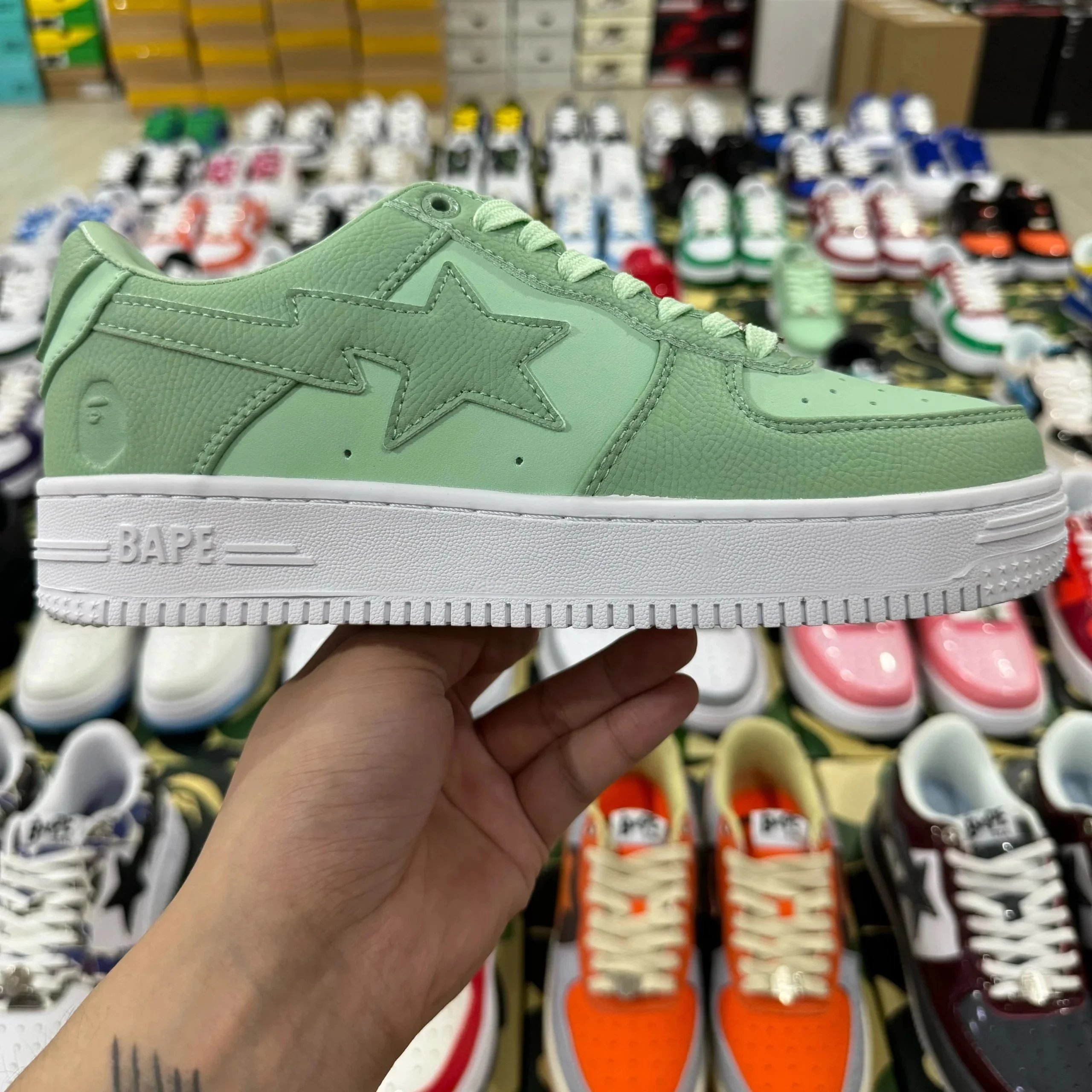 草绿 草绿