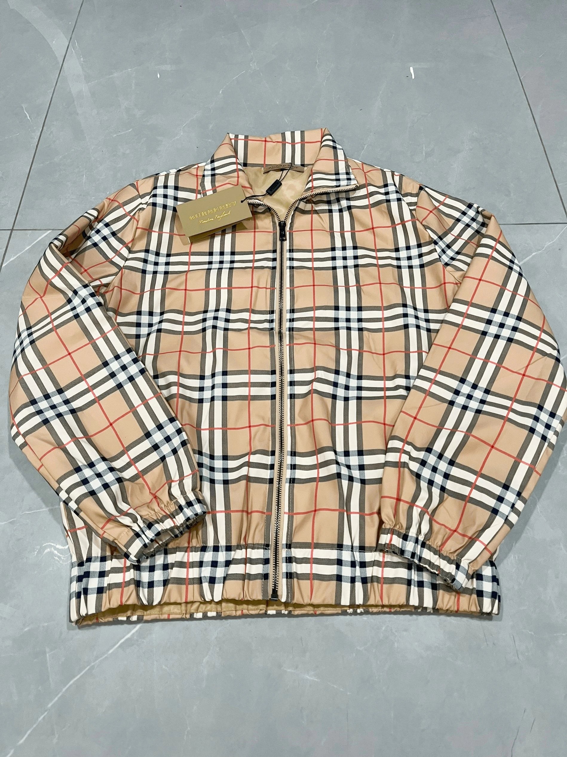 9 9