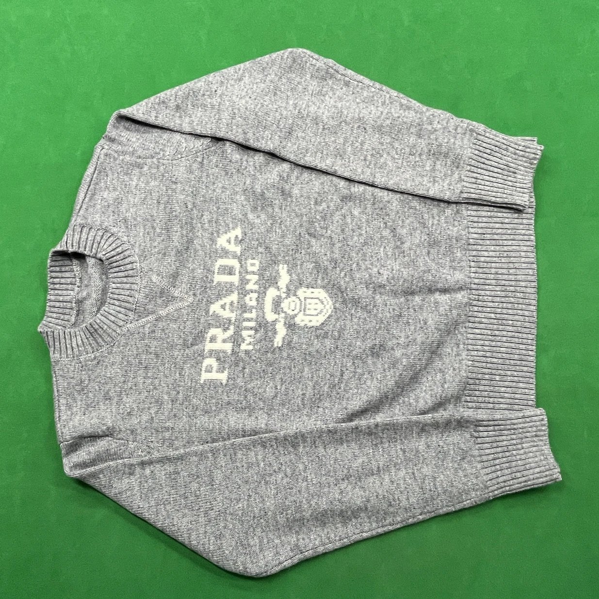 Gray Gray