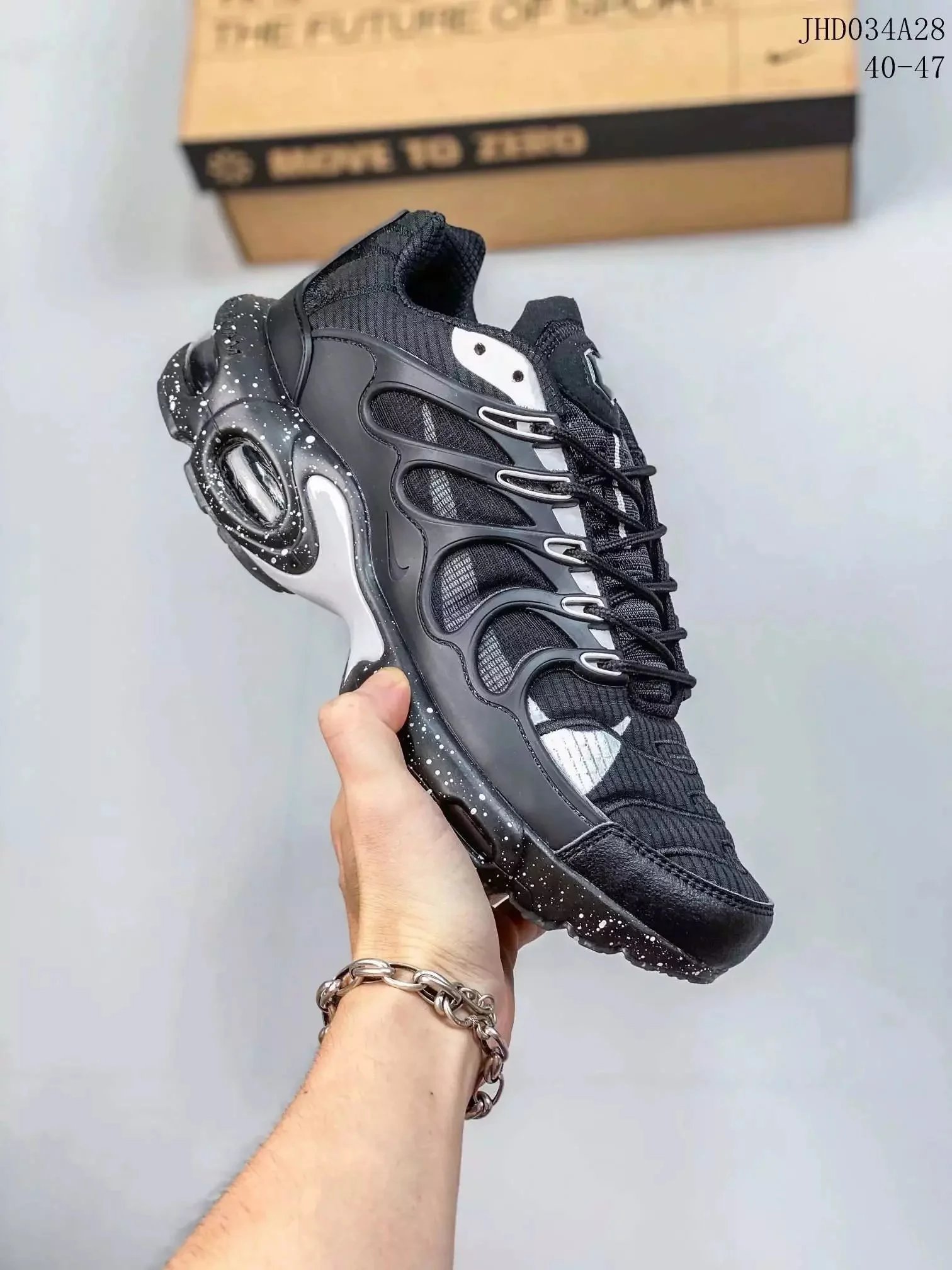 20黑白 20黑白