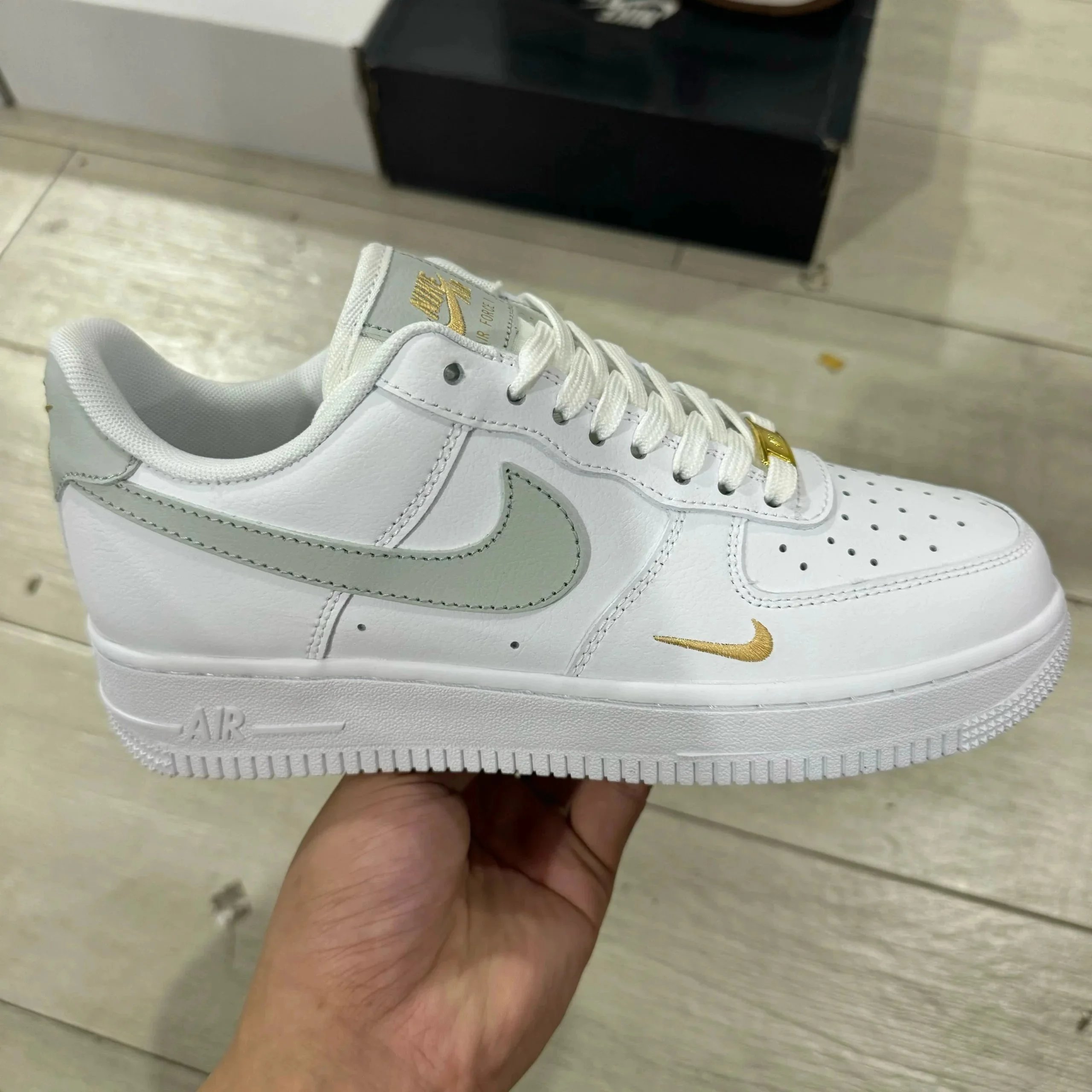 绿豆灰 绿豆灰