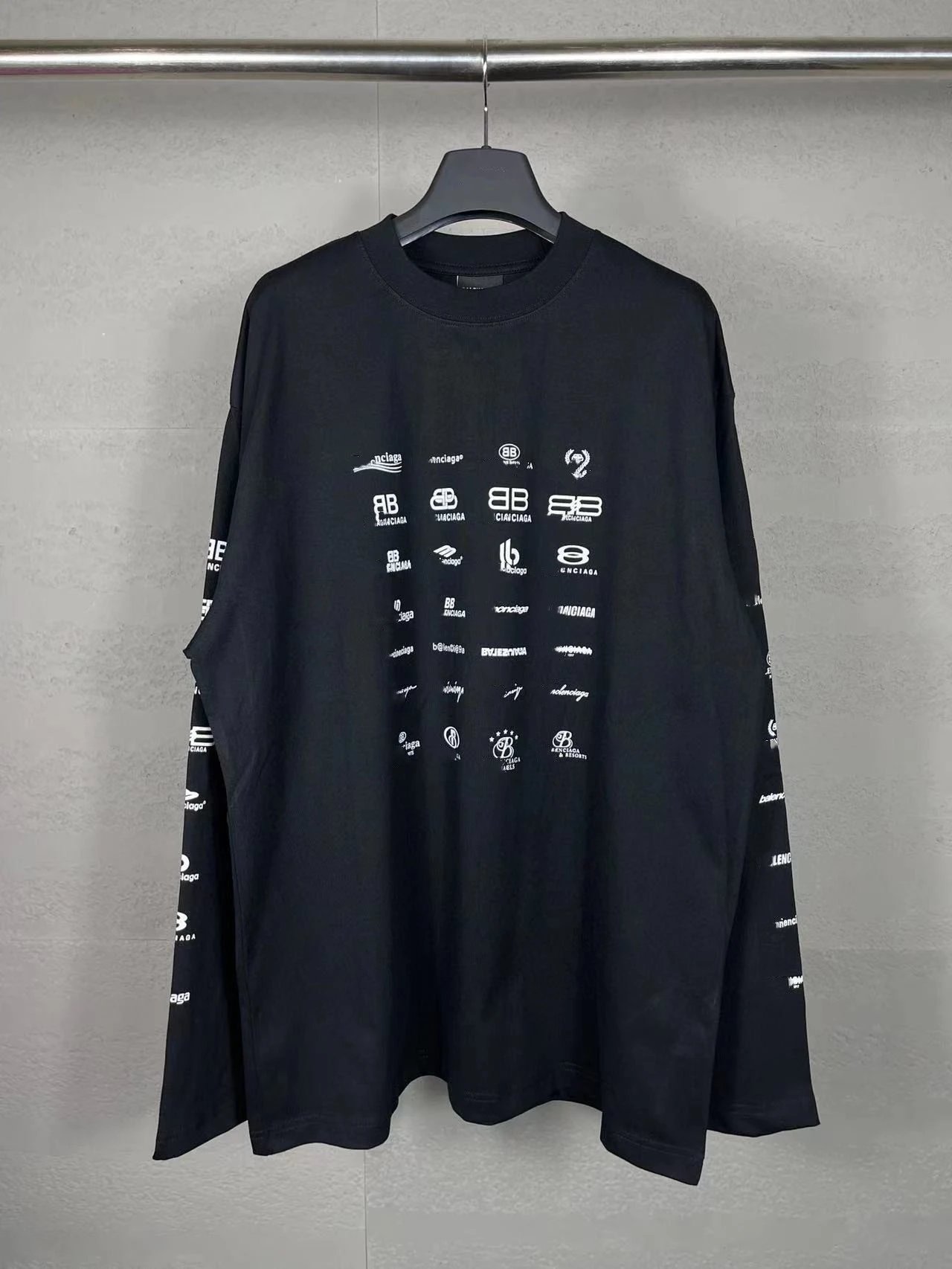 黑色 黑色